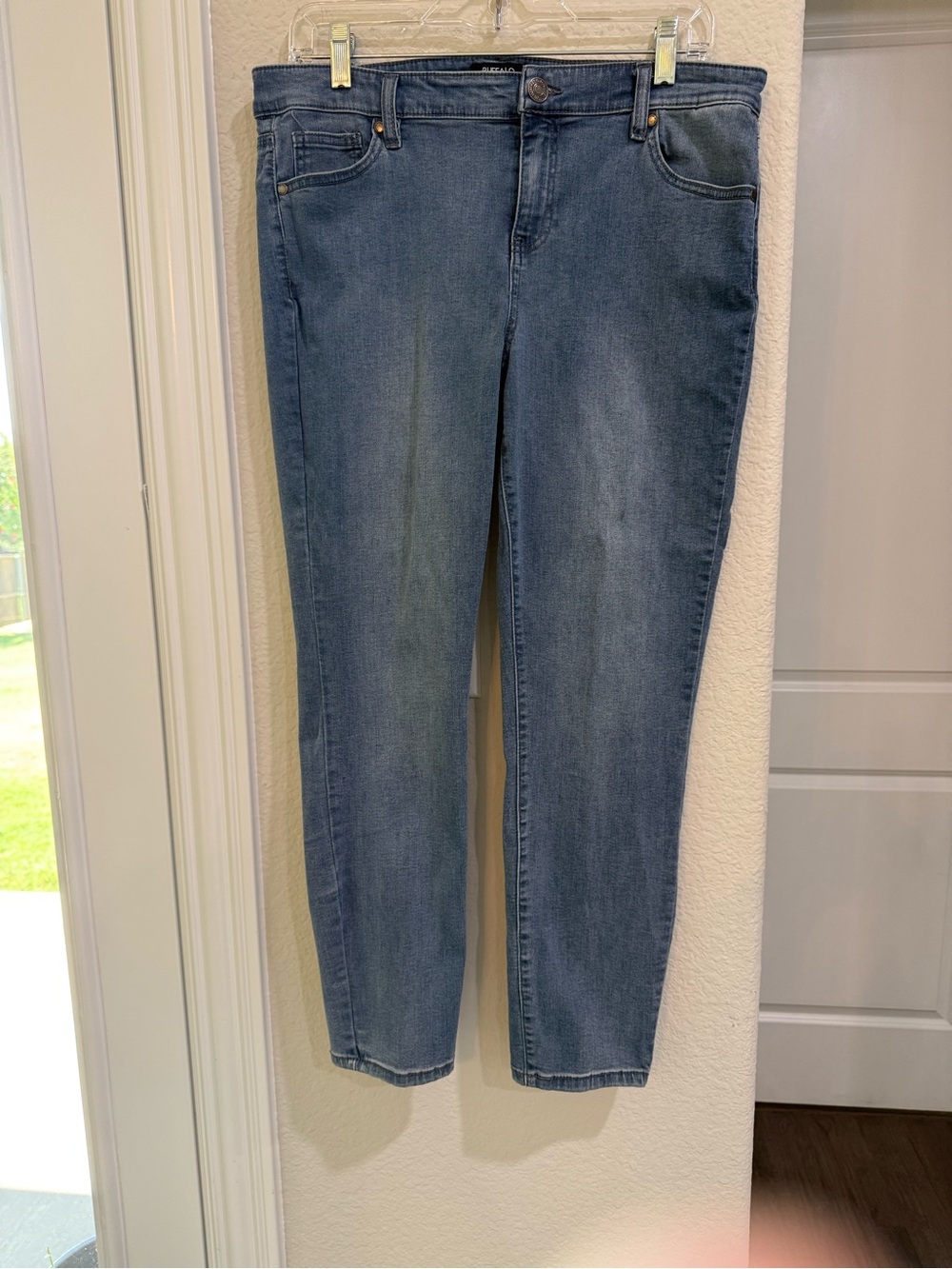 Buffalo David Bitton Women's Medium Blue Mid-rise Stretch Soft Ankle Jeans 12